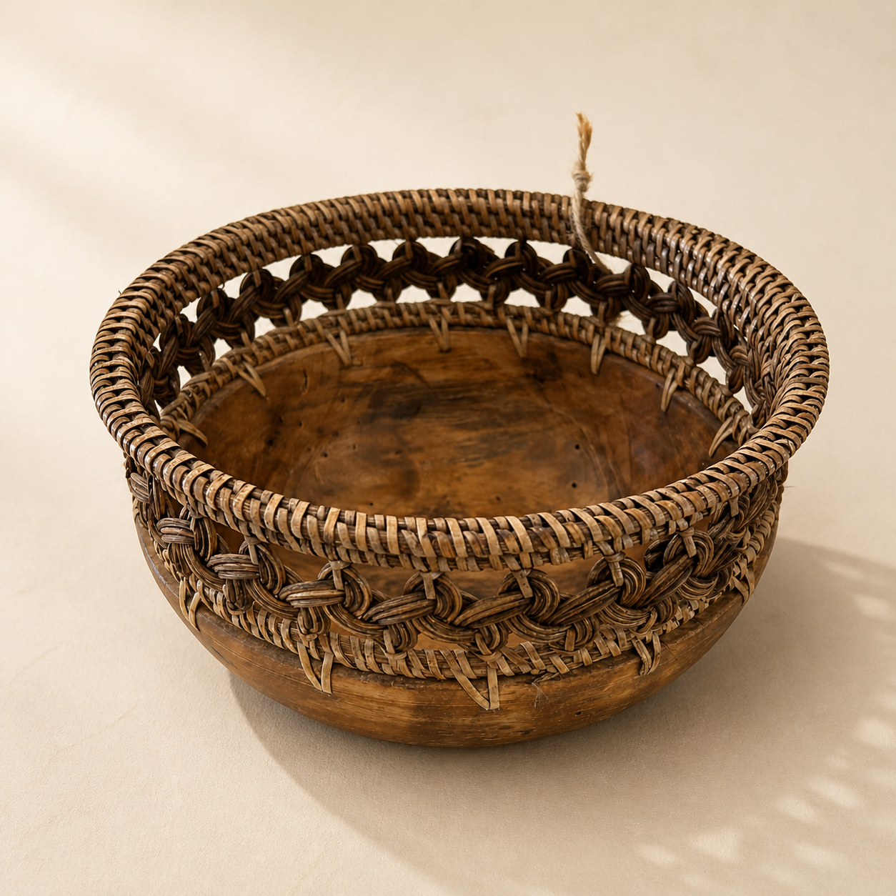 AHŞAP KASE RATTAN KENAR KÜÇÜK / 02580023